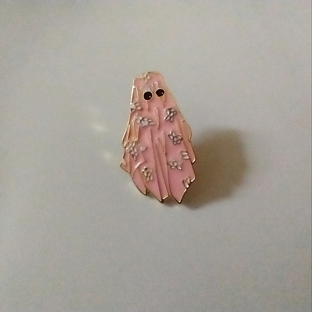 🧁 3/$30 Ghost in Pink Floral Sheet Enamel Pin NEW